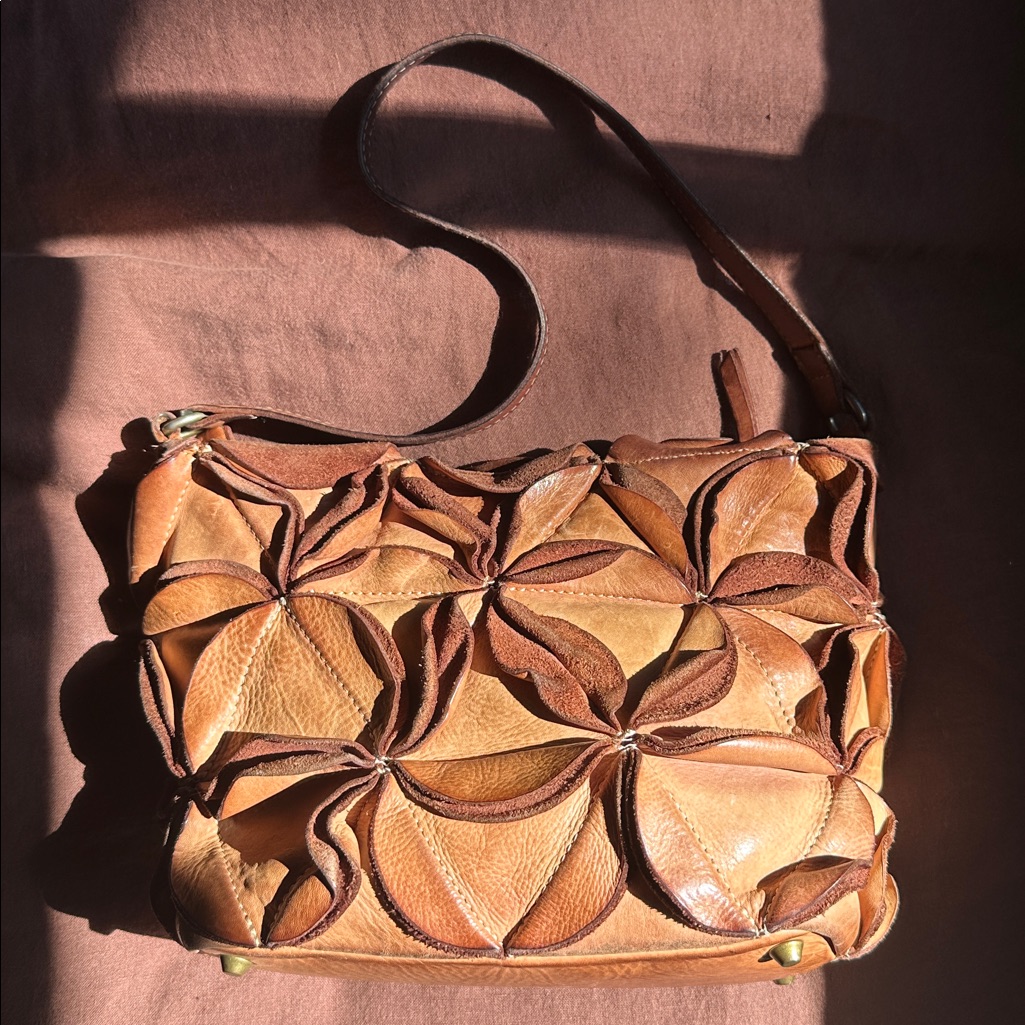 Costanza Rota Unique Edgy Italian Leather Petal Textured Shoulder Purse/ Cognac